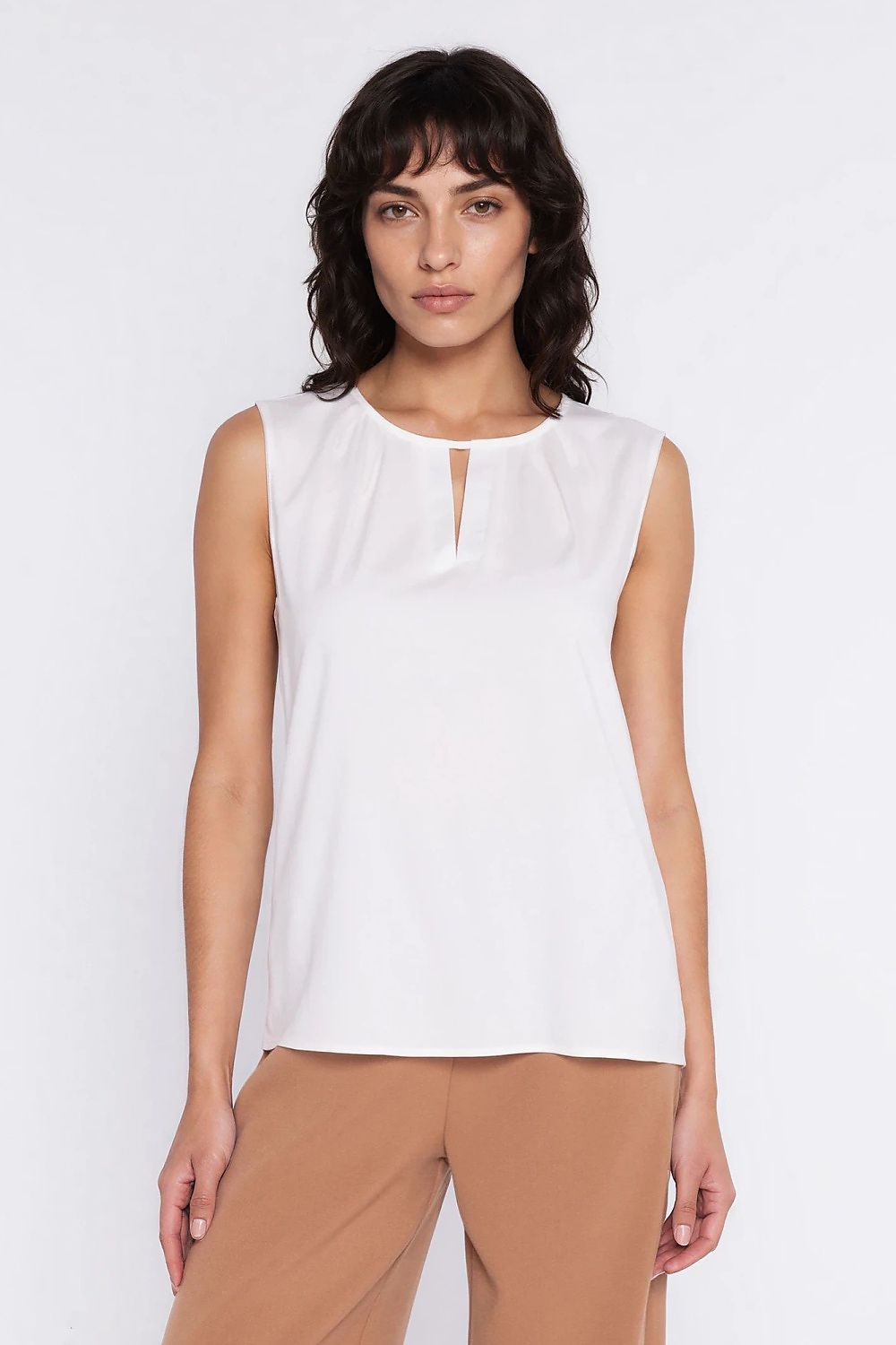  Halenka  model 225833 Nife 