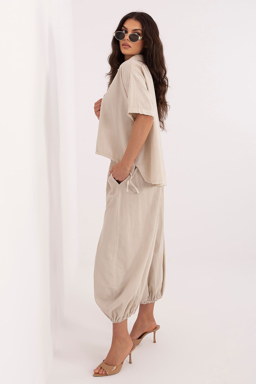  Kordové kalhoty model 226233 Italy Moda 