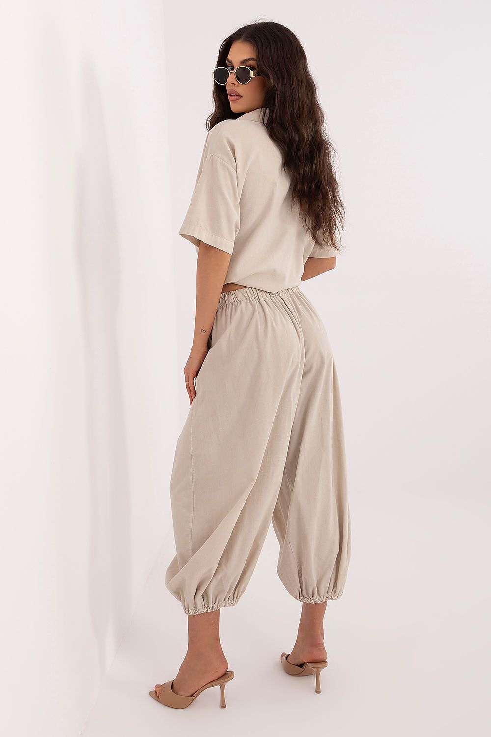  Kordové kalhoty model 226233 Italy Moda 
