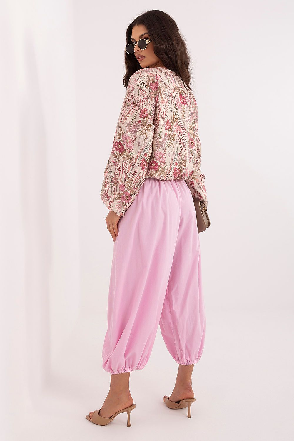  Kordové kalhoty model 226235 Italy Moda 