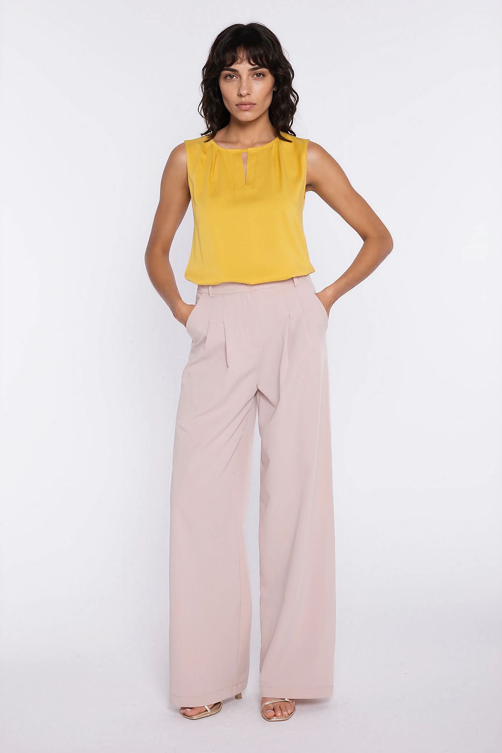  Halenka  model 226427 Nife 