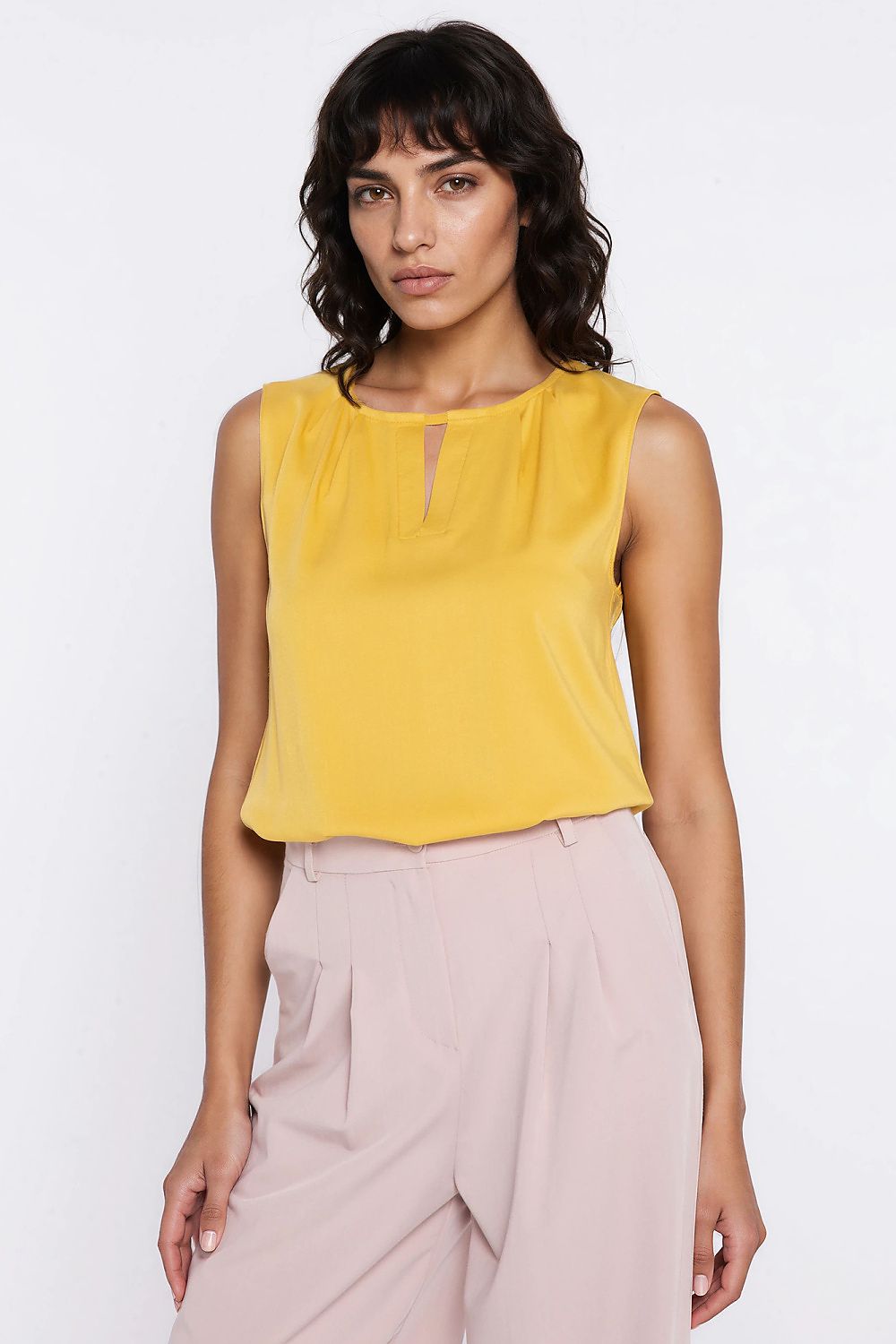  Halenka  model 226427 Nife 