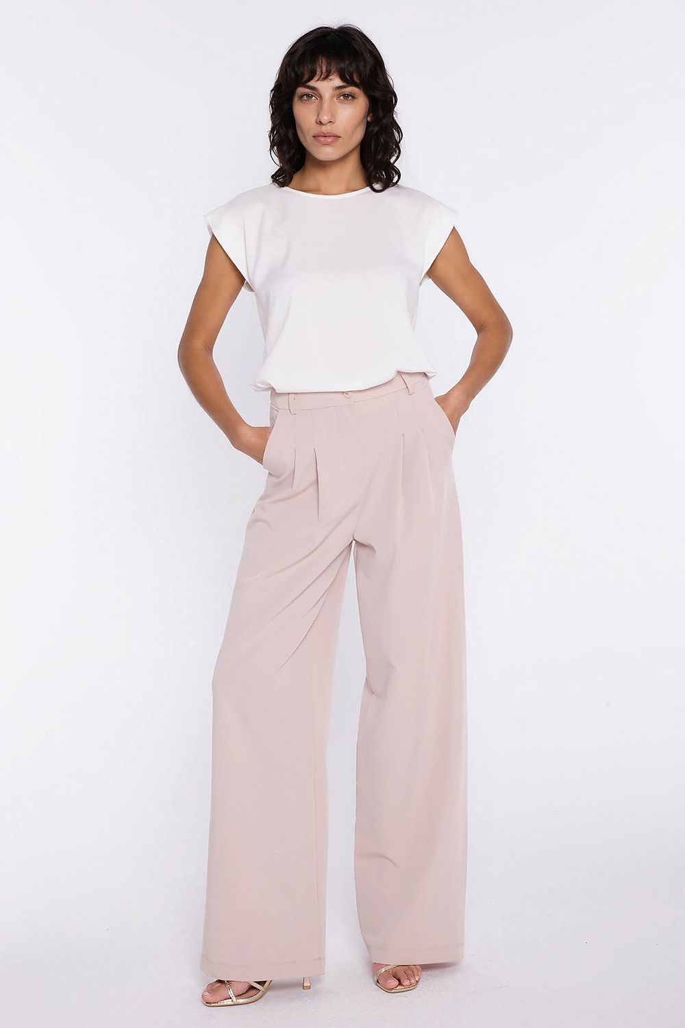  Halenka  model 226431 Nife 