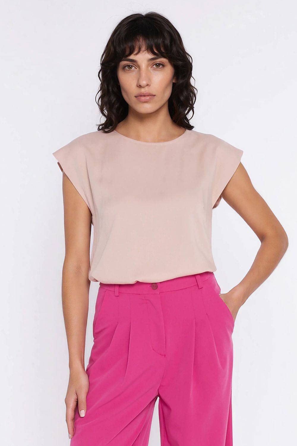  Halenka  model 226432 Nife 