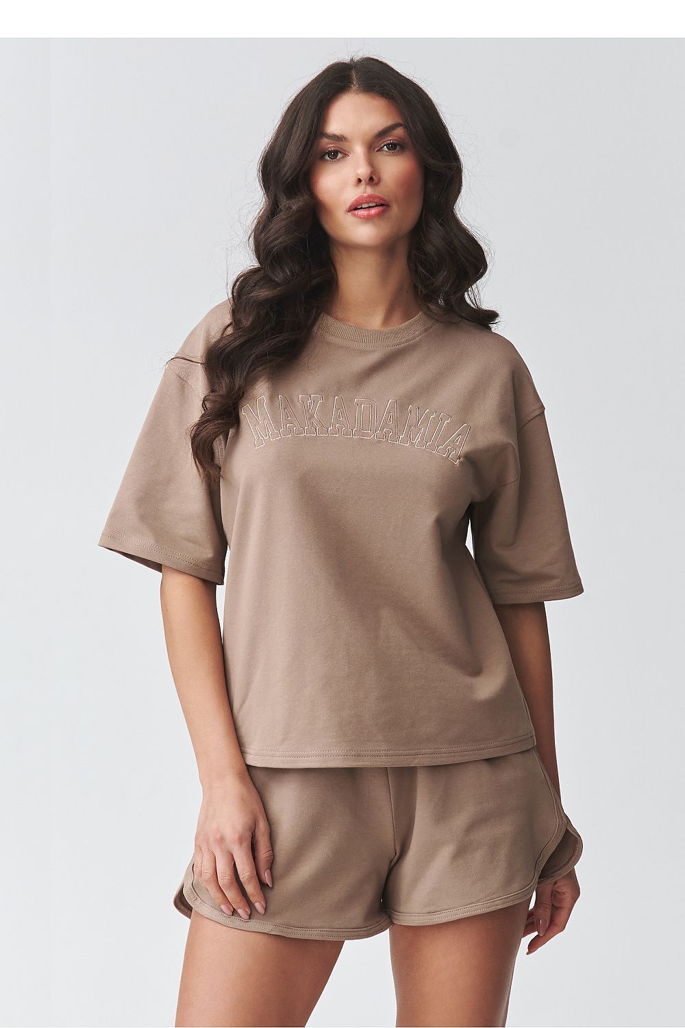  Sada model 226815 Makadamia 