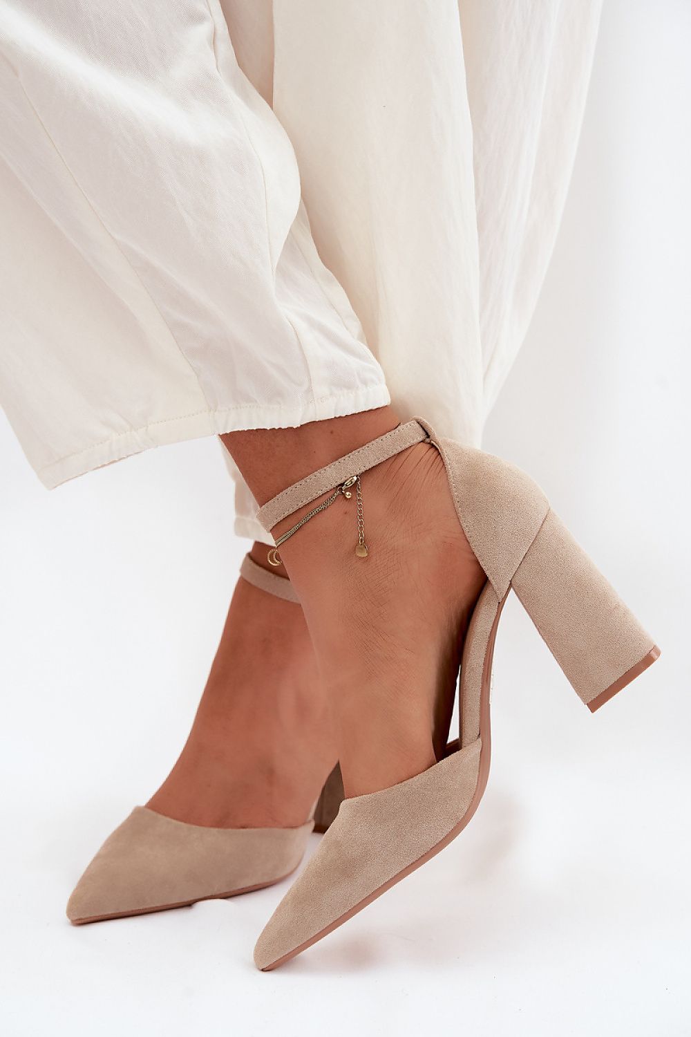  Lodičky na sloupku model 227161 Step in style 