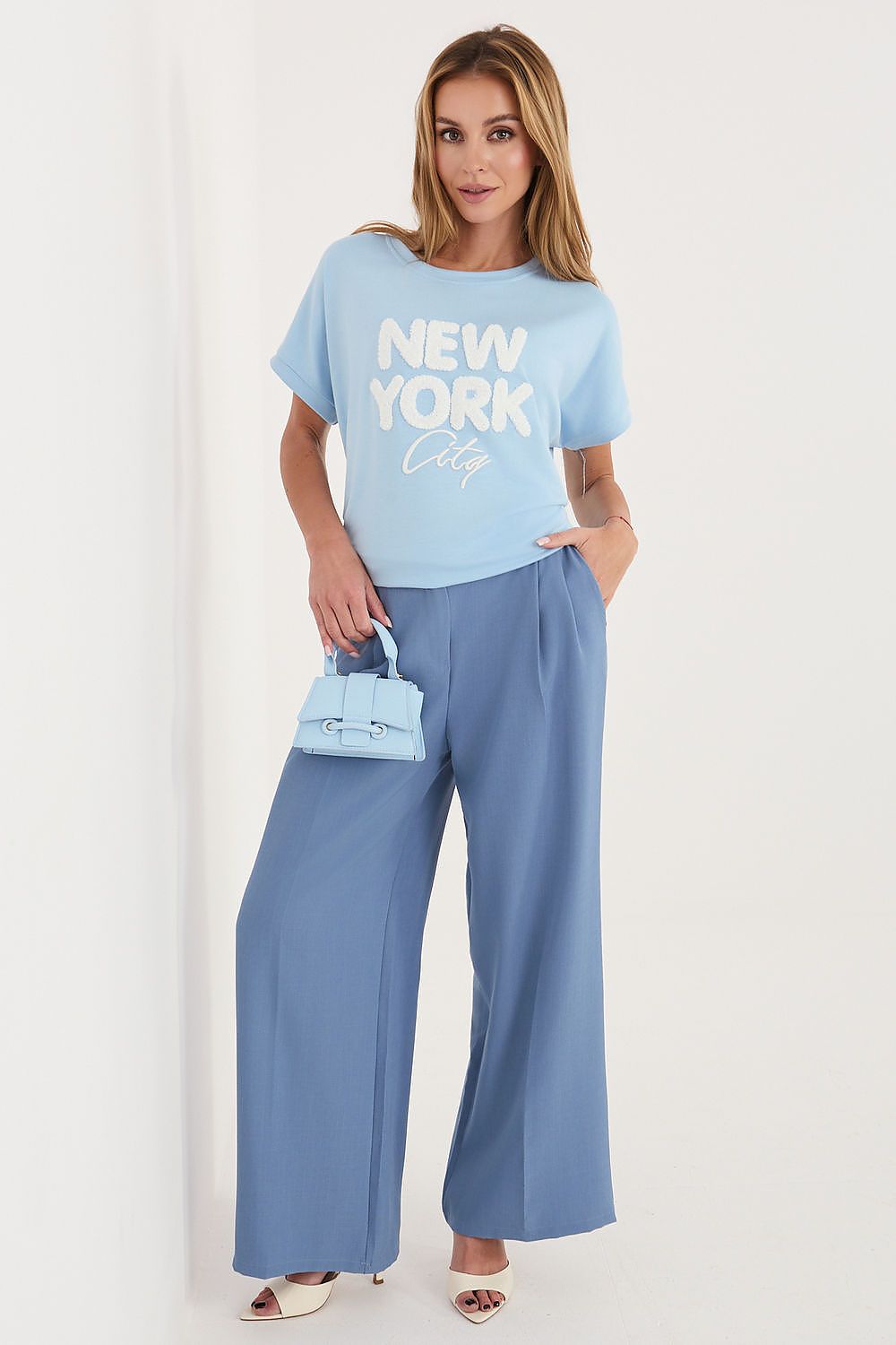  Halenka  model 227700 Rue Paris 