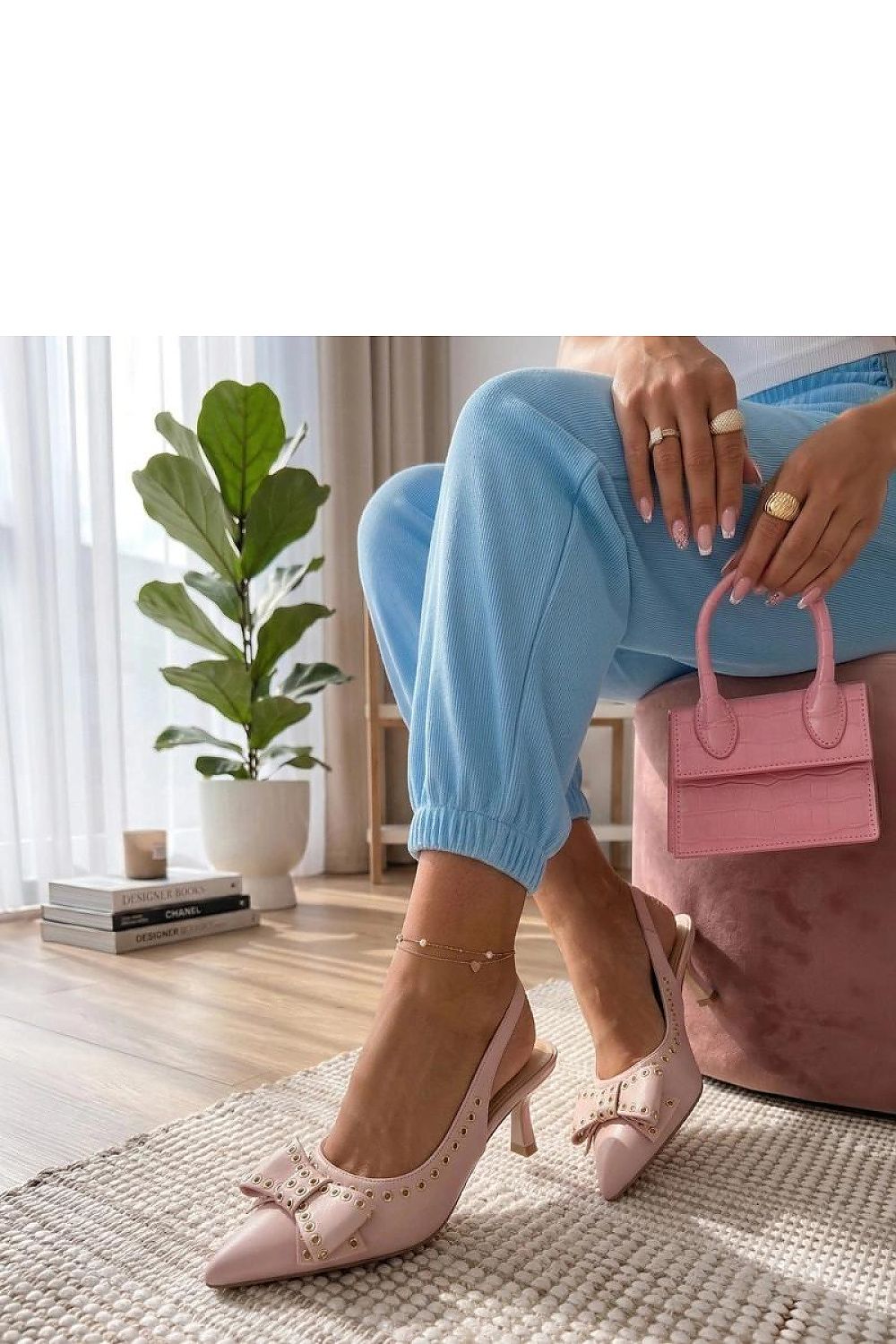  Lodičky na jehlovém podpatku  model 227748 Solea 