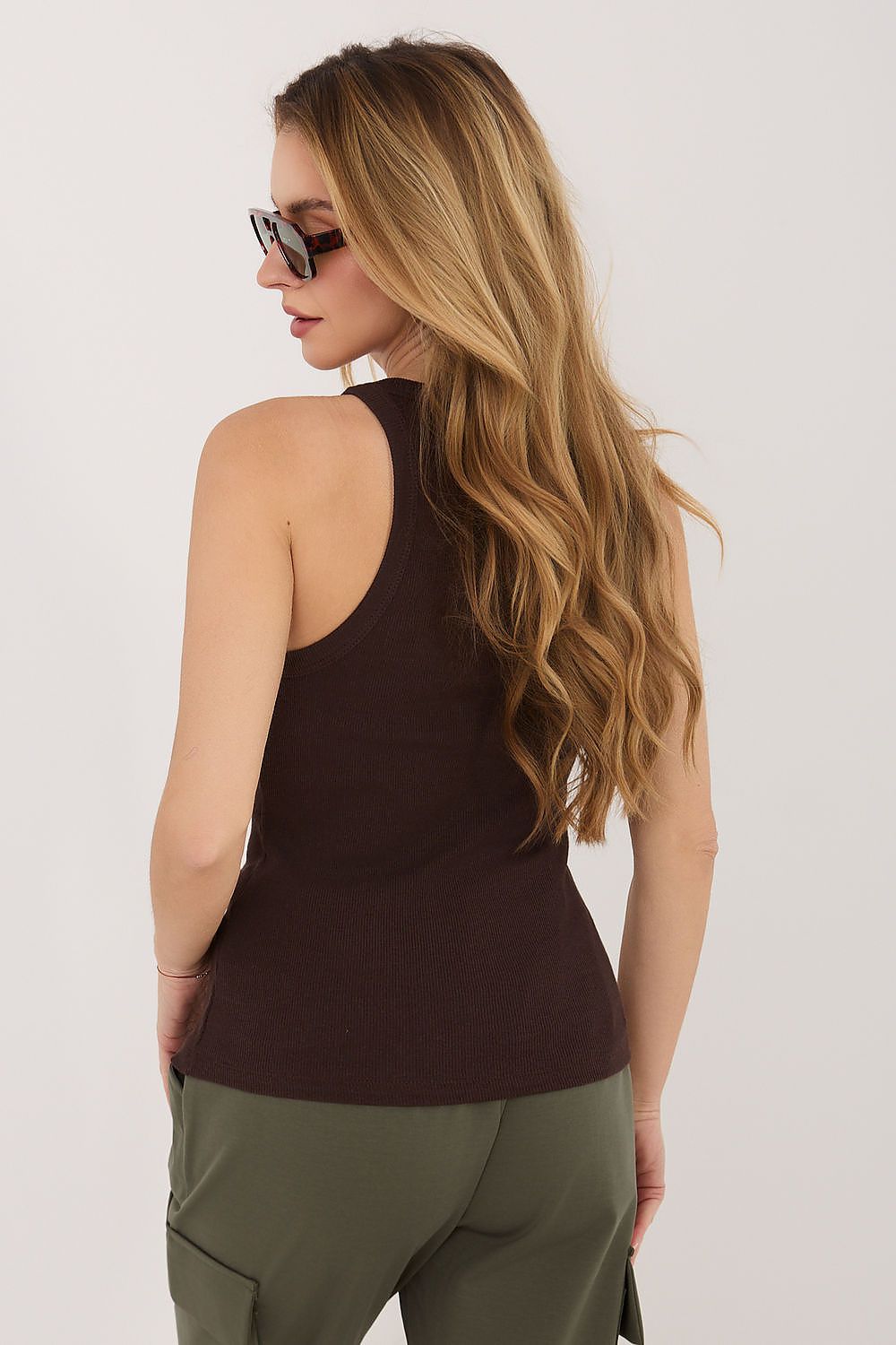  Top  model 229585 Rue Paris 