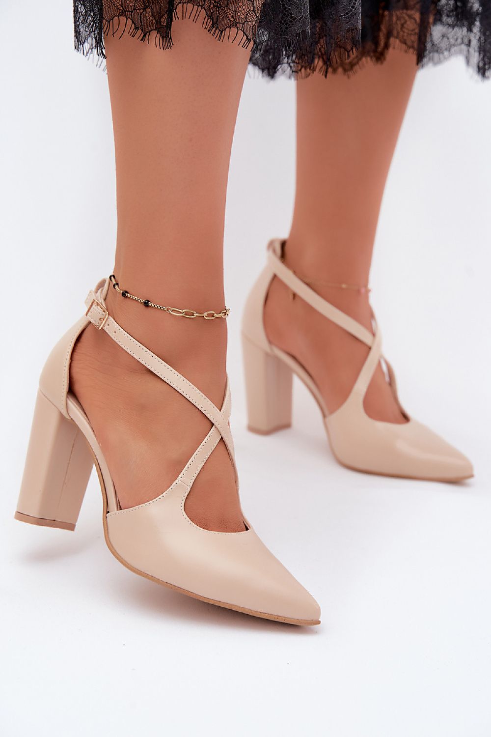  Lodičky na sloupku model 229738 Step in style 