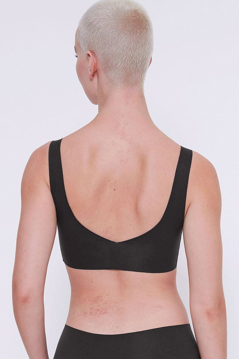  Sportovní podprsenka model 229972 Sloggi 