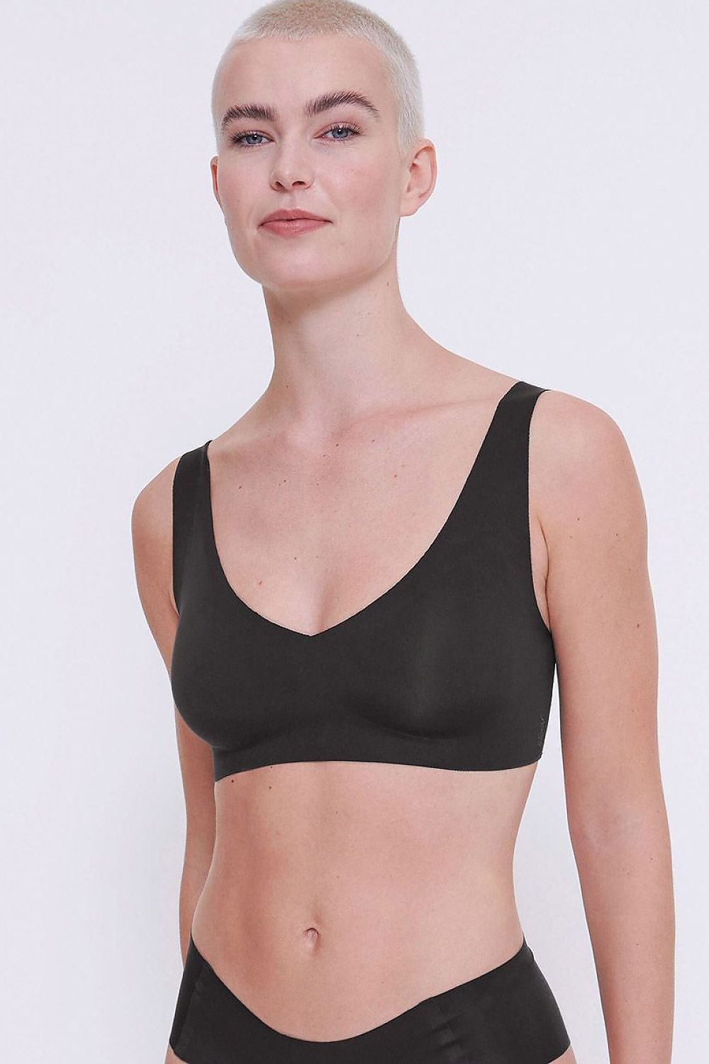  Sportovní podprsenka model 229972 Sloggi 