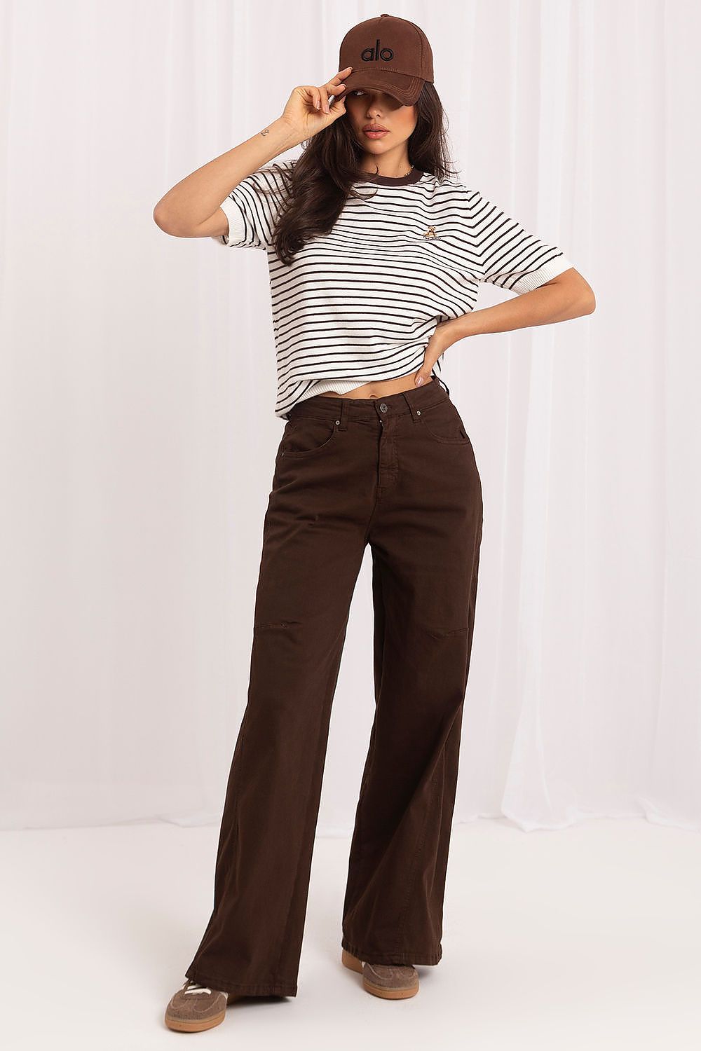  Svetr s krátkým rukávem  model 230142 Italy Moda 