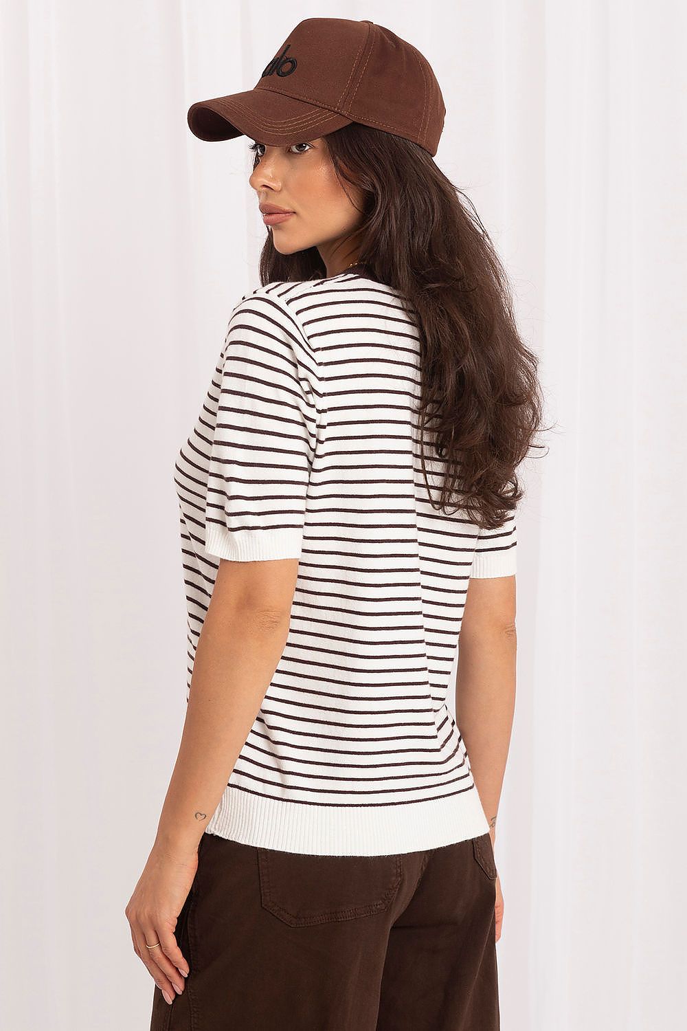  Svetr s krátkým rukávem  model 230142 Italy Moda 