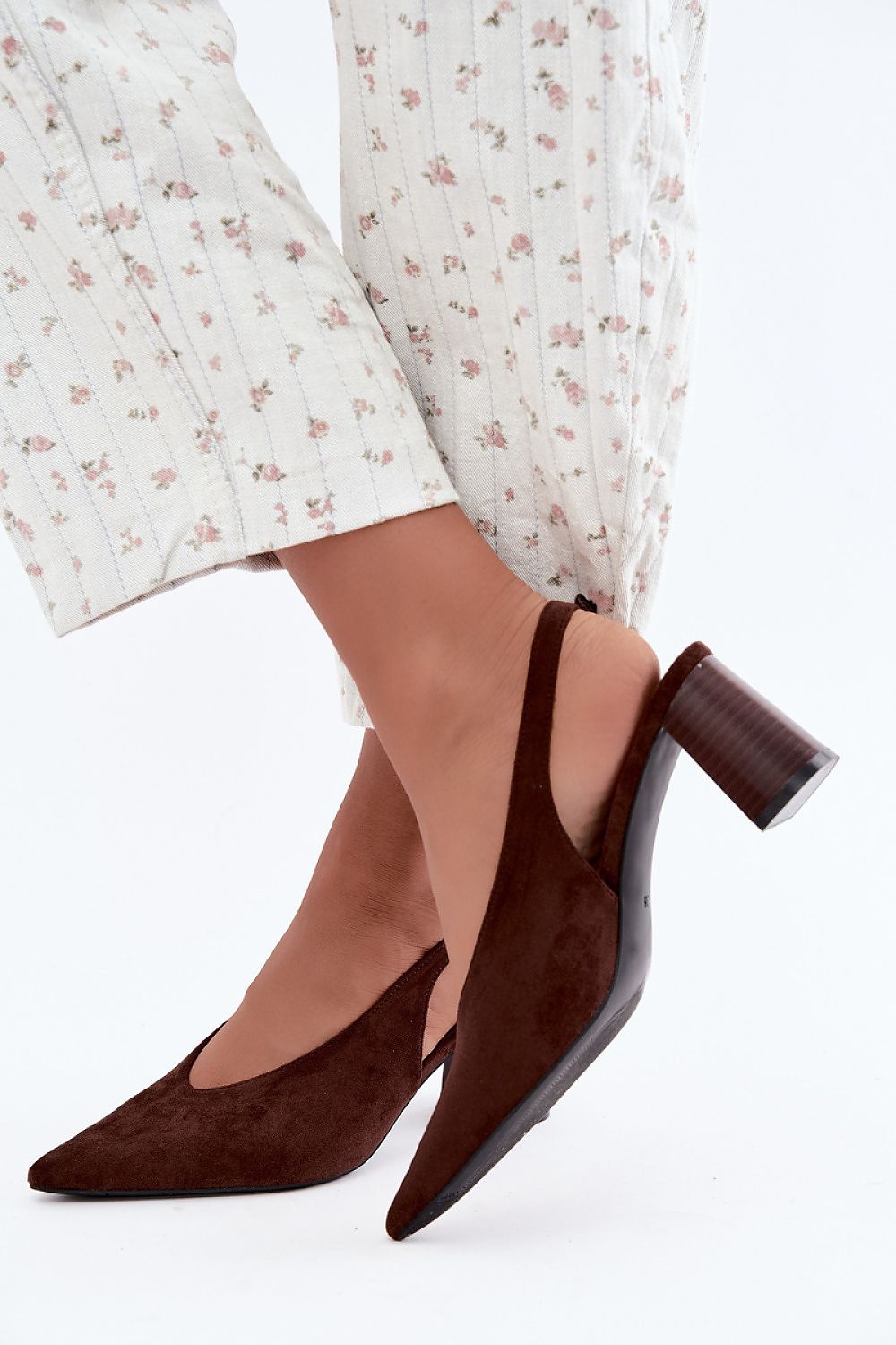  Lodičky na sloupku model 230728 Step in style 