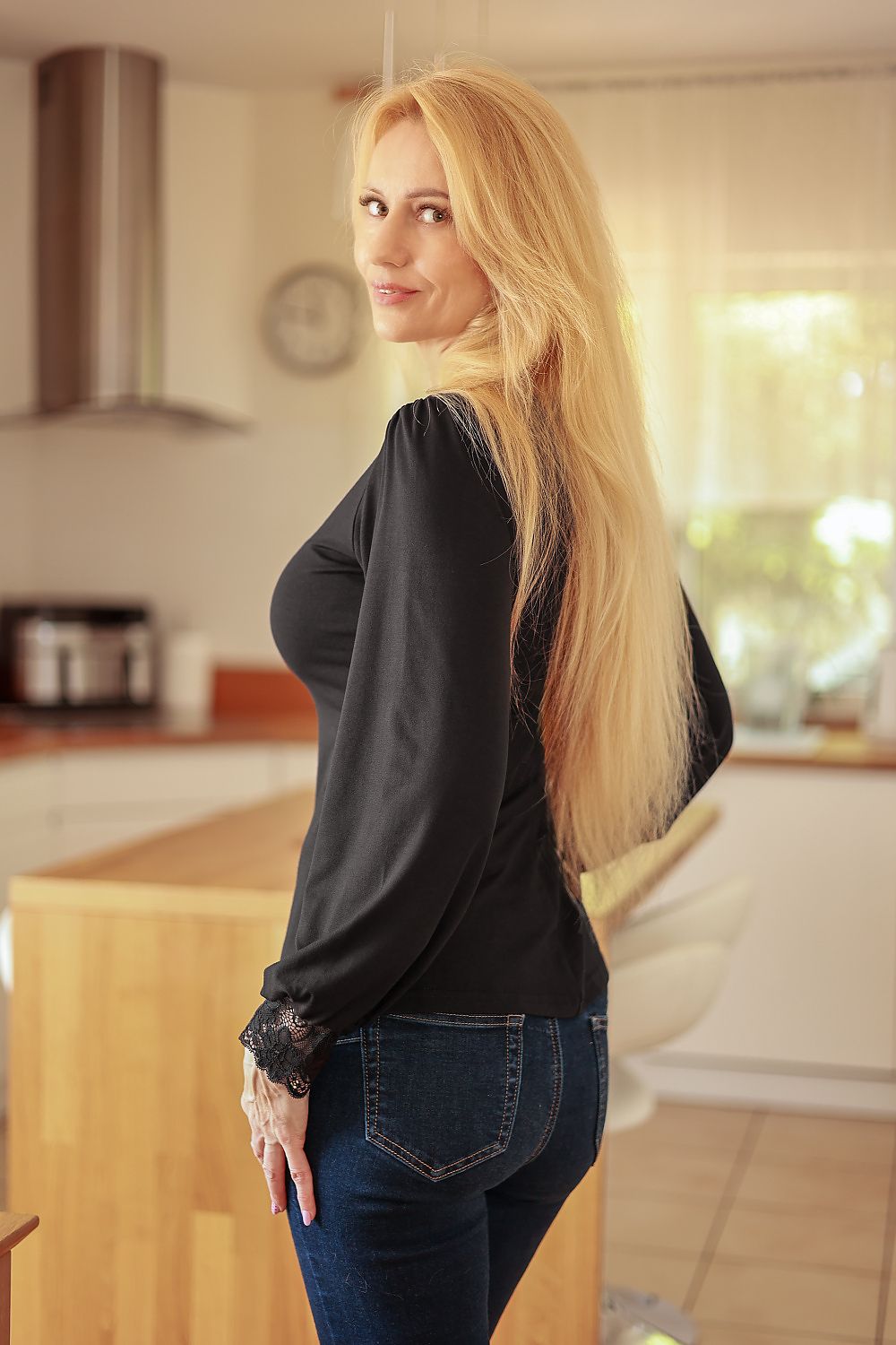  Halenka  model 230809 Mirale 