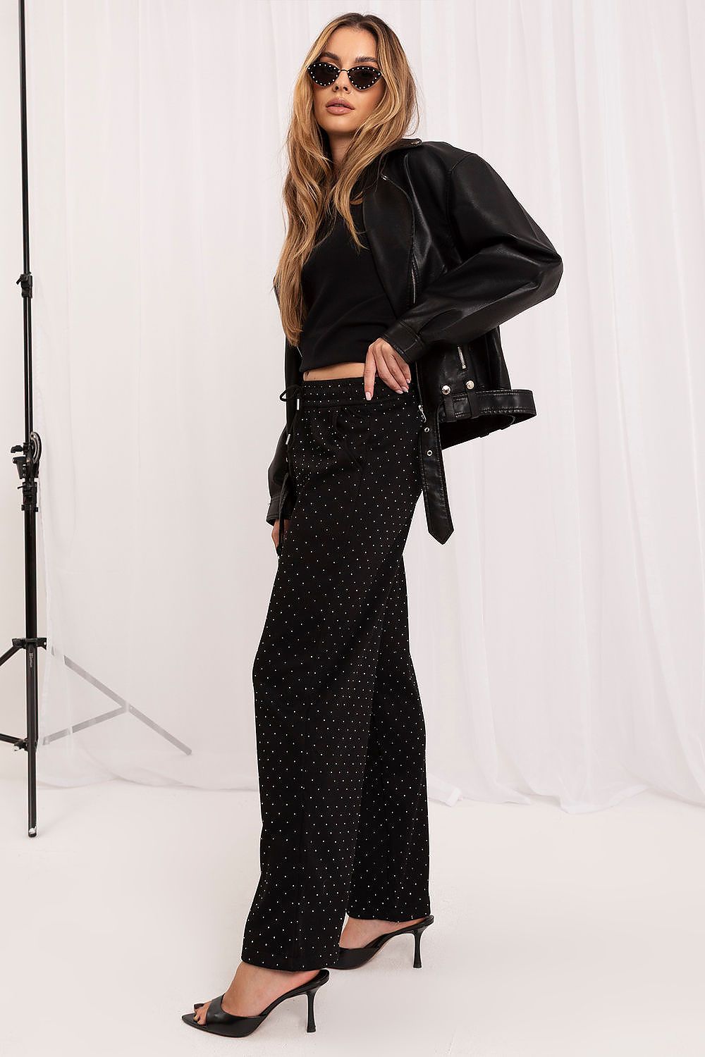  Teplákové kalhoty model 230885 Italy Moda 