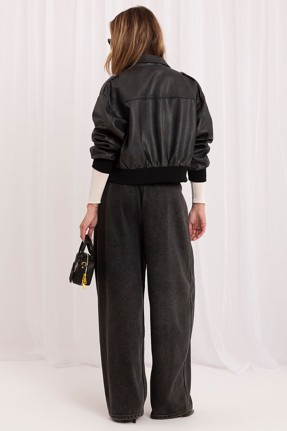  Teplákové kalhoty model 230893 Italy Moda 