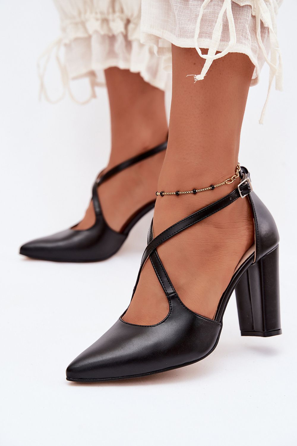  Lodičky na sloupku model 230968 Step in style 