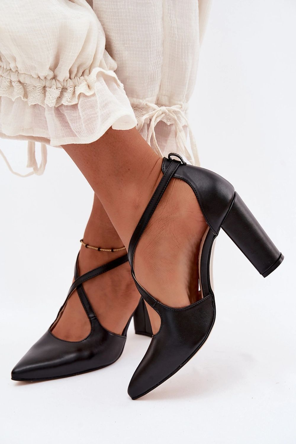  Lodičky na sloupku model 230968 Step in style 