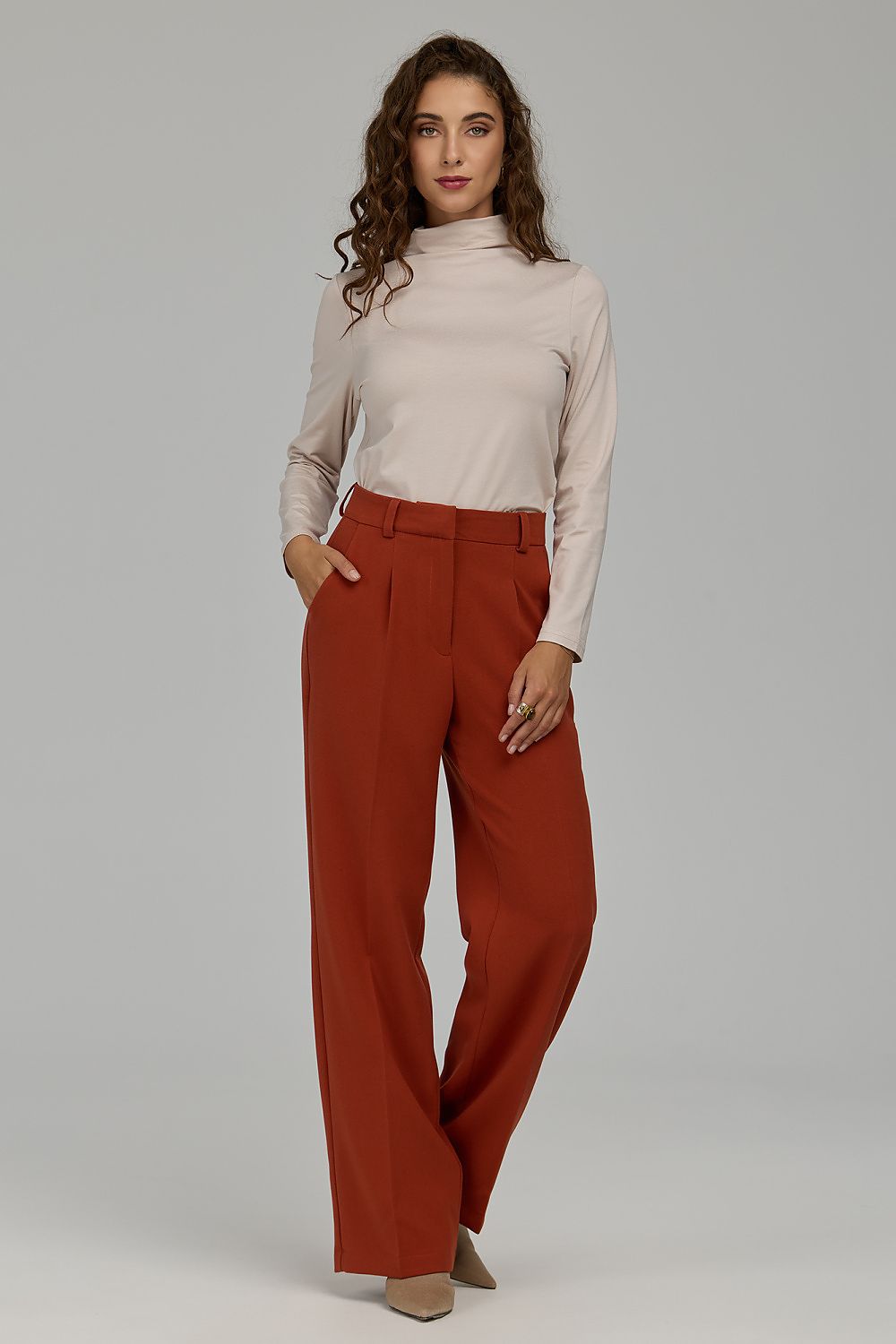  Halenka  model 231388 Nife 