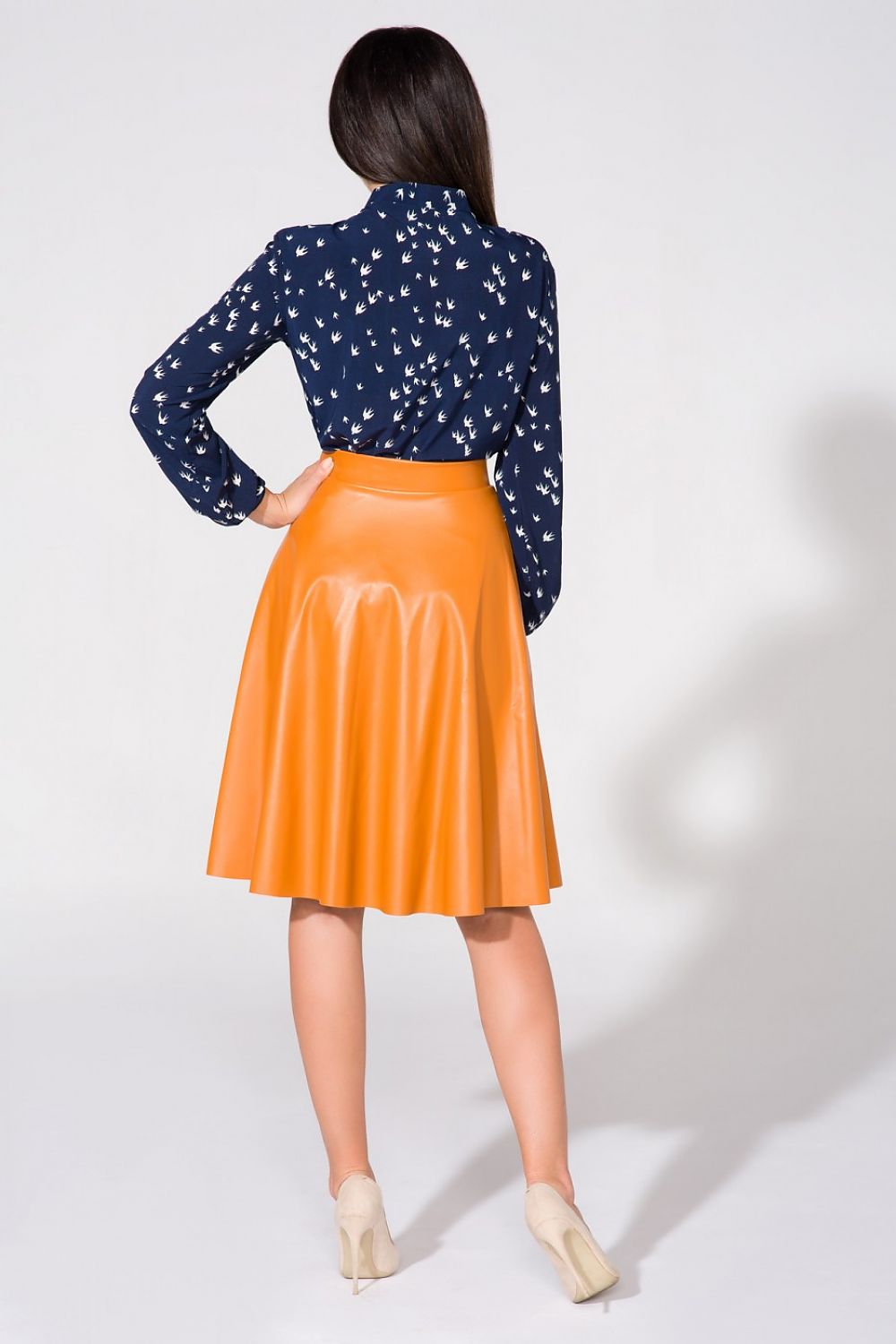  Halenka  model 61679 Tessita 