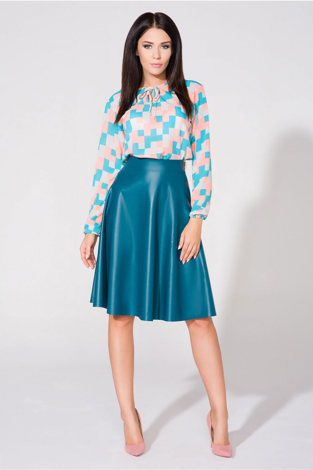  Halenka  model 61682 Tessita 