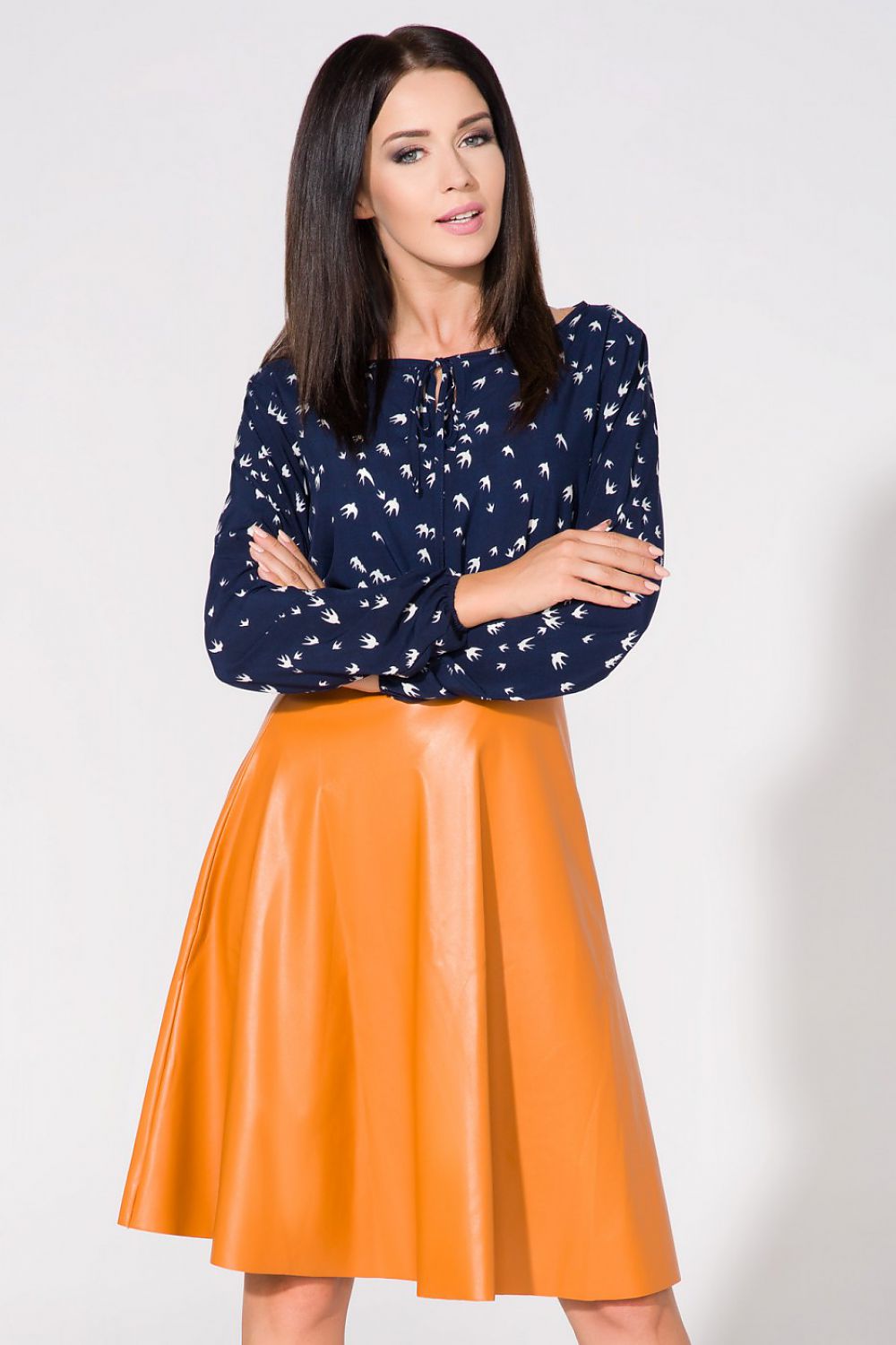  Halenka  model 61683 Tessita 