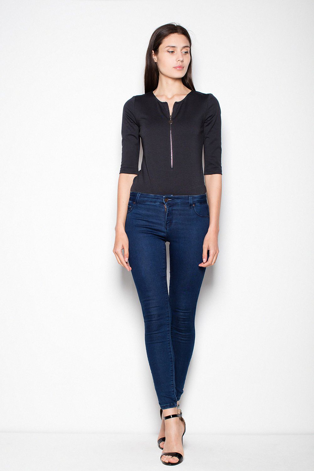  Body  model 77490 Venaton 