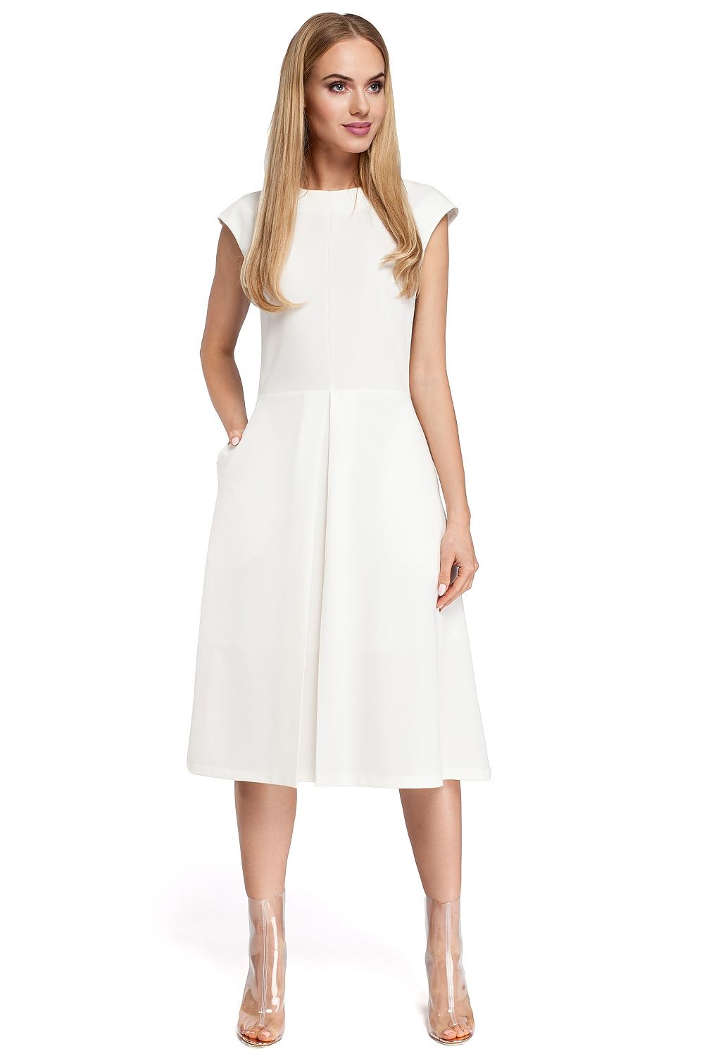  Denní šaty model 85022 Moe 