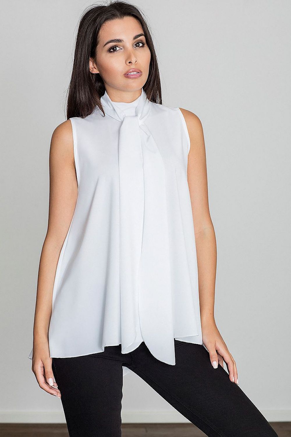  Halenka  model 111143 Figl 
