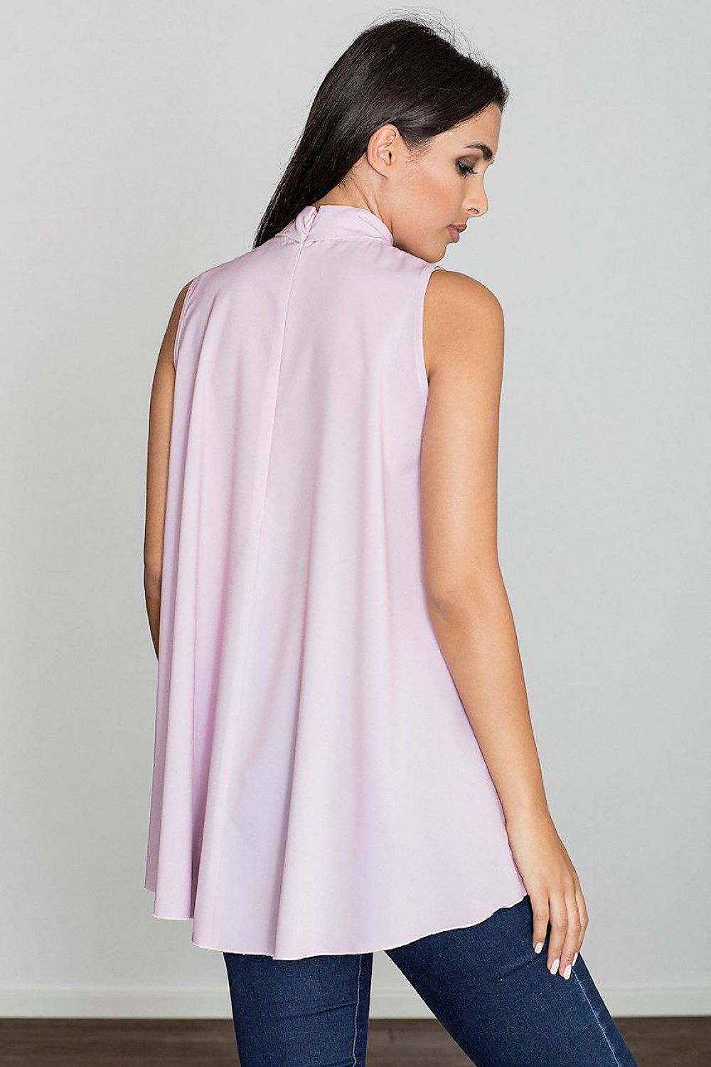  Halenka  model 111146 Figl 