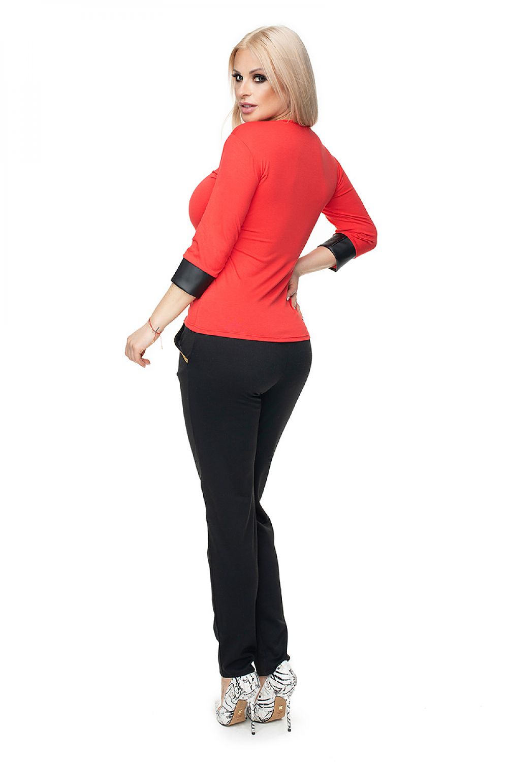  Halenka  model 131591 PeeKaBoo 