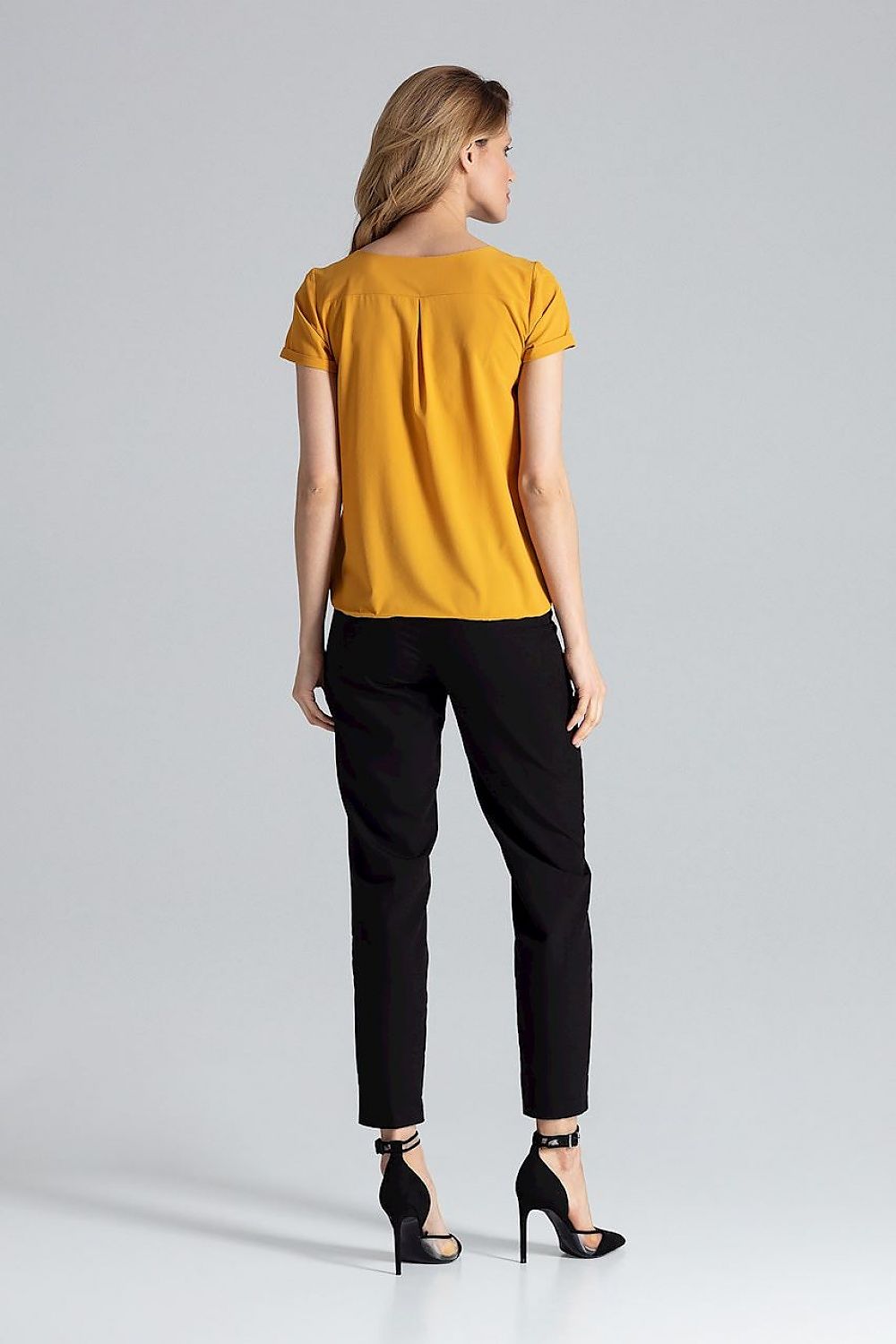  Halenka  model 132479 Figl 