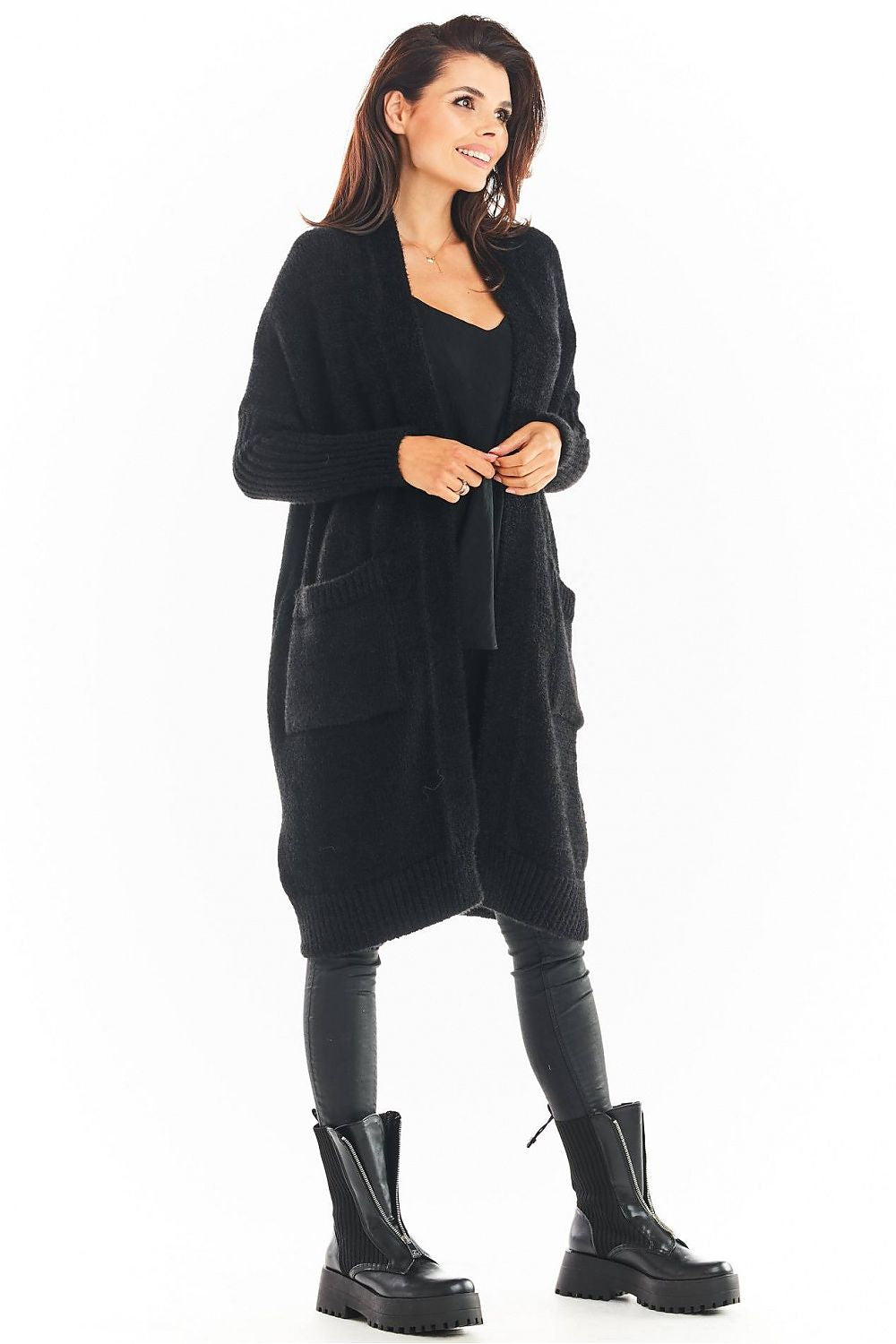  Svetr na zapínání  model 149722 awama 