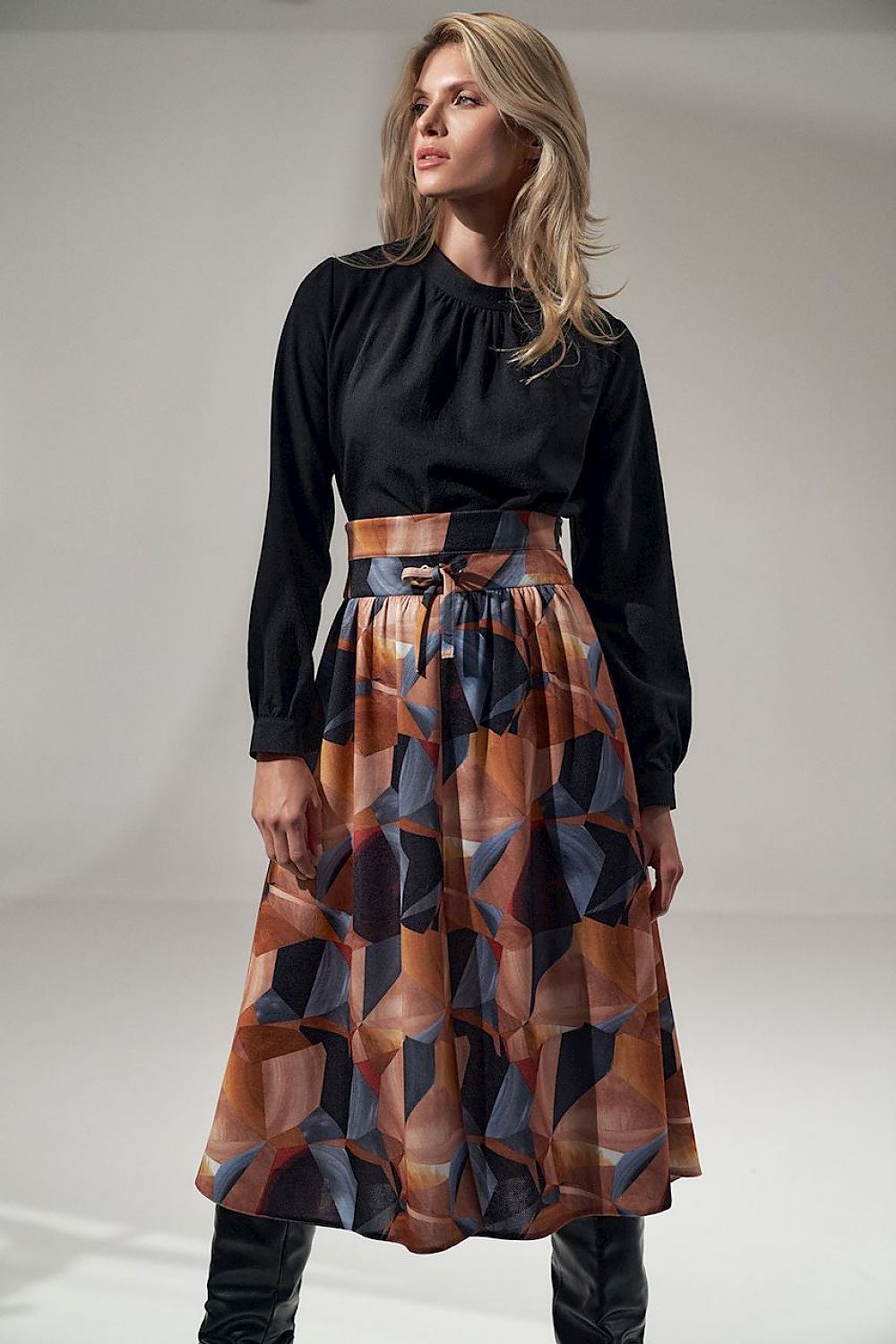  Halenka  model 150436 Figl 