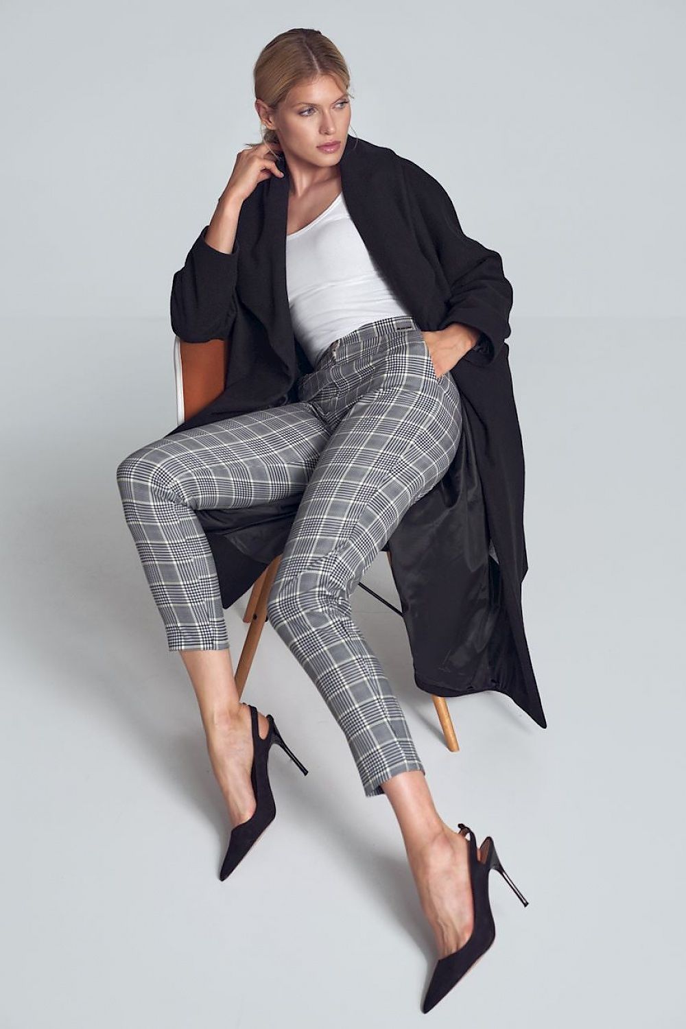  Dámské kalhoty  model 150783 Figl 