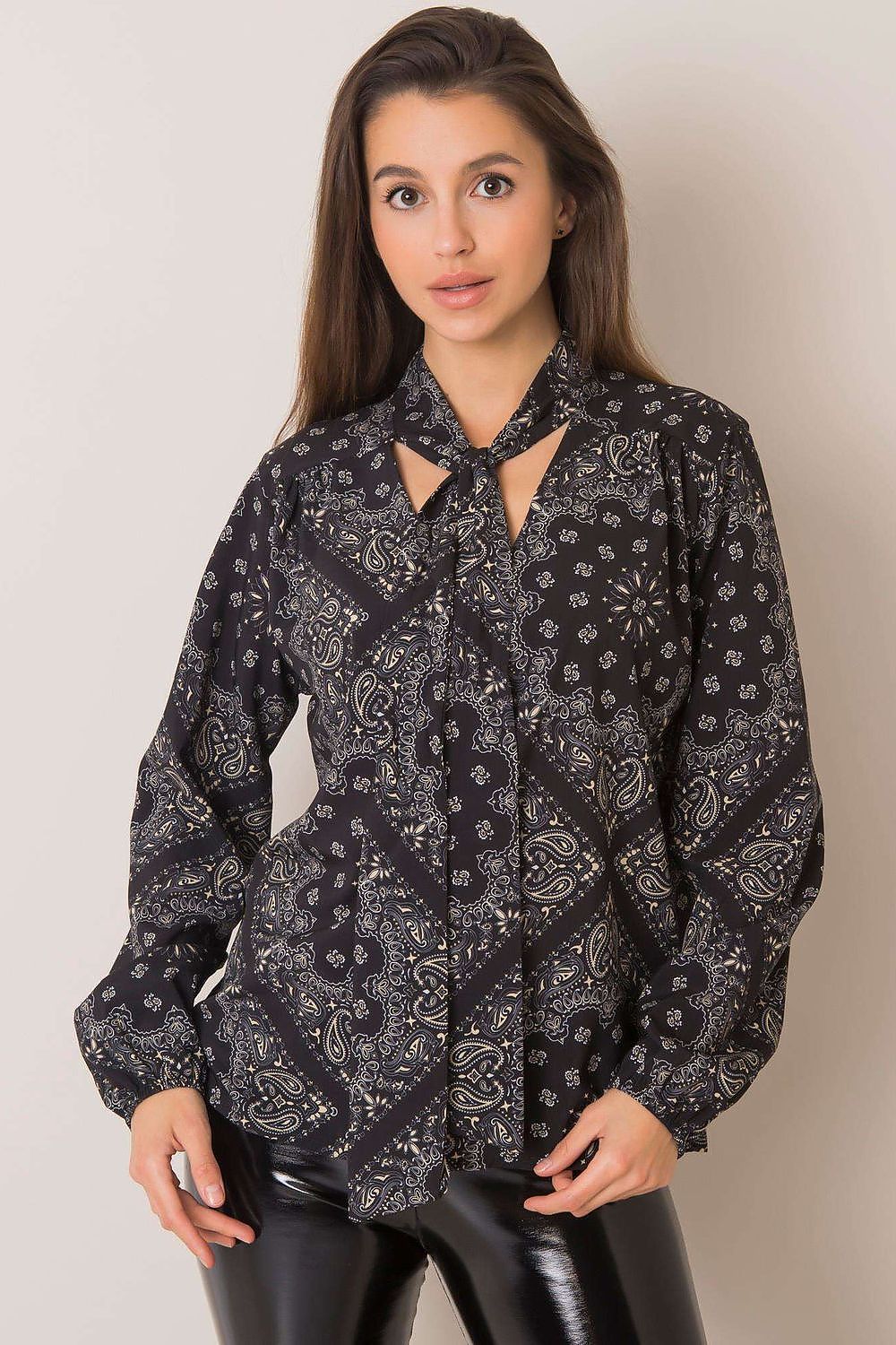  Halenka  model 160624 Italy Moda 