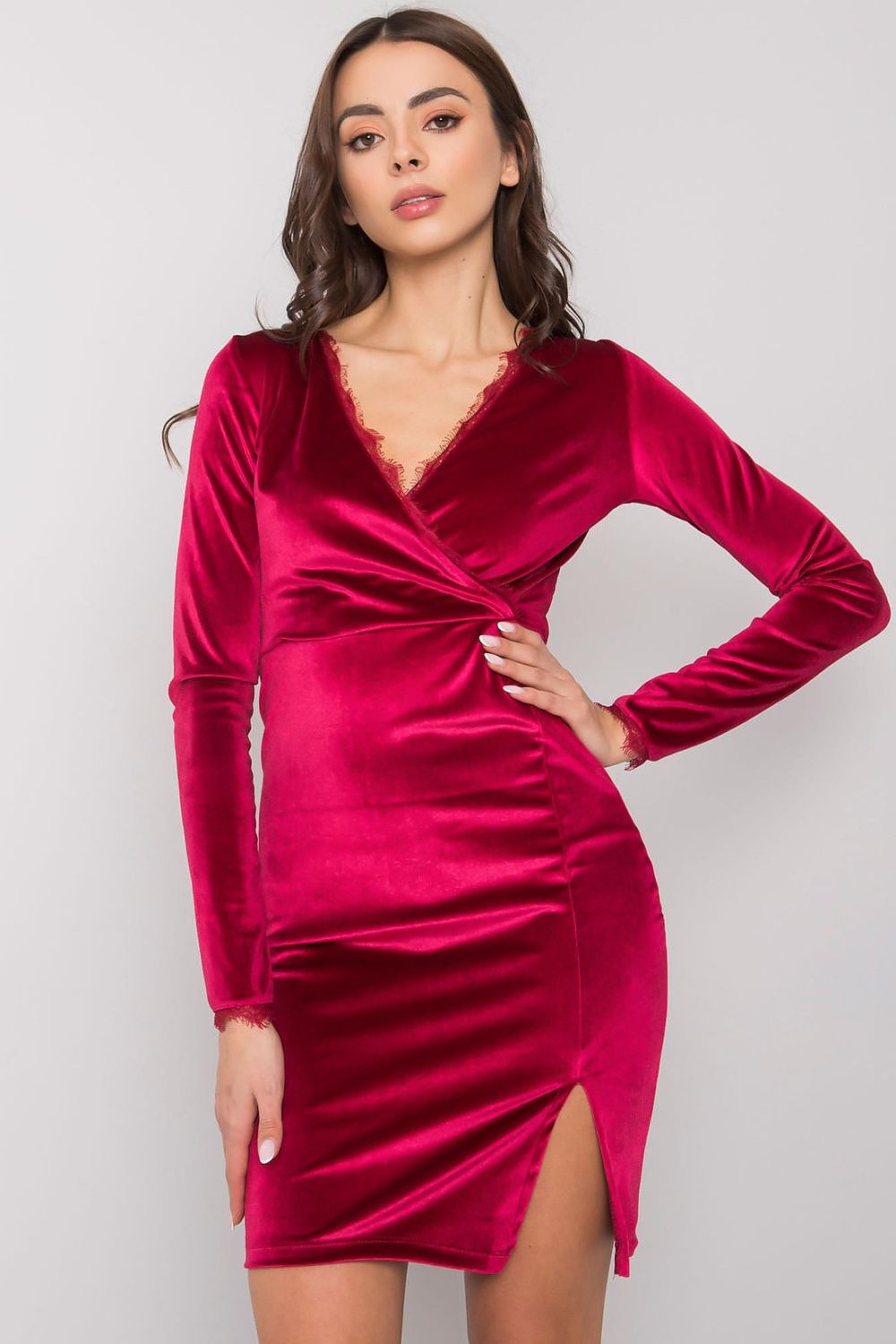  Večerní šaty model 161077 Rue Paris 