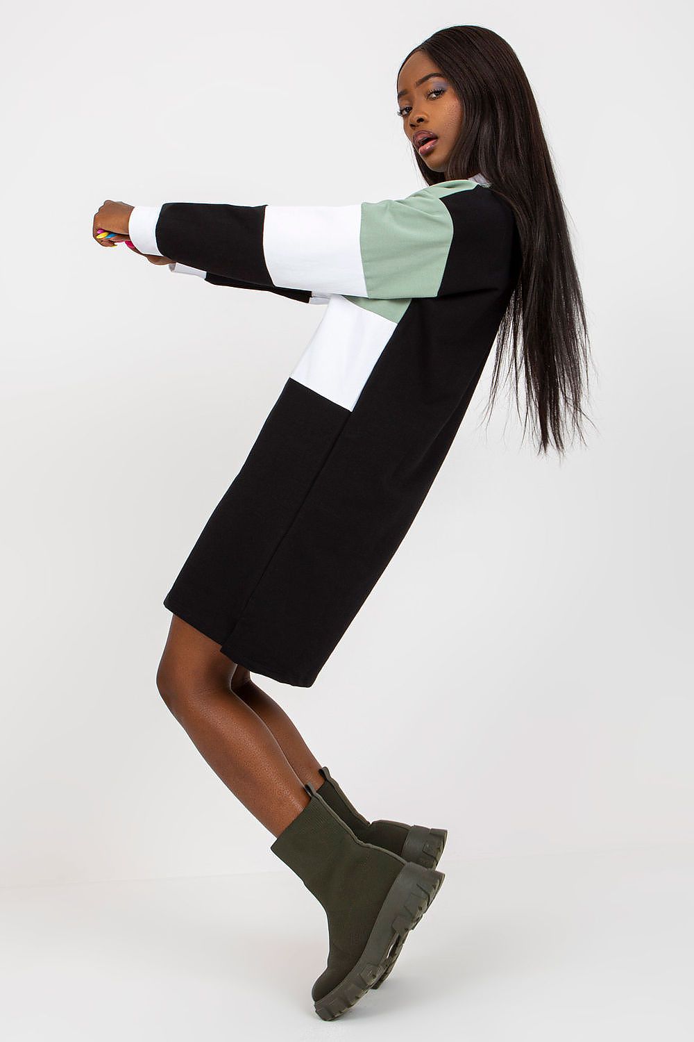 Denní šaty model 169462 Rue Paris 