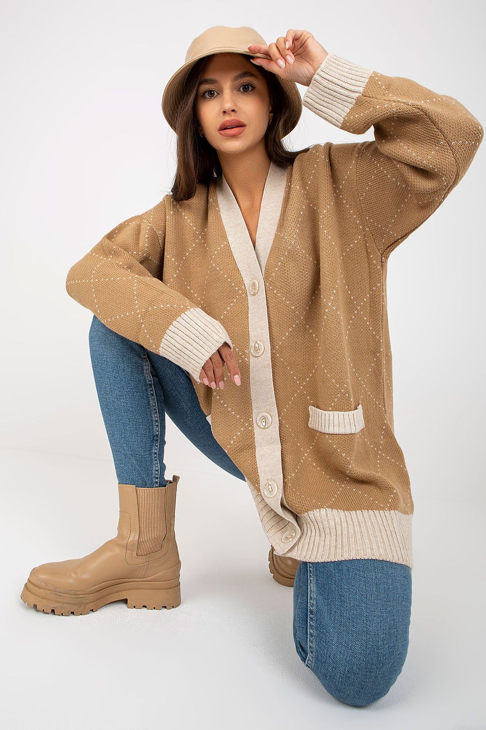  Svetr na zapínání  model 170817 Rue Paris 