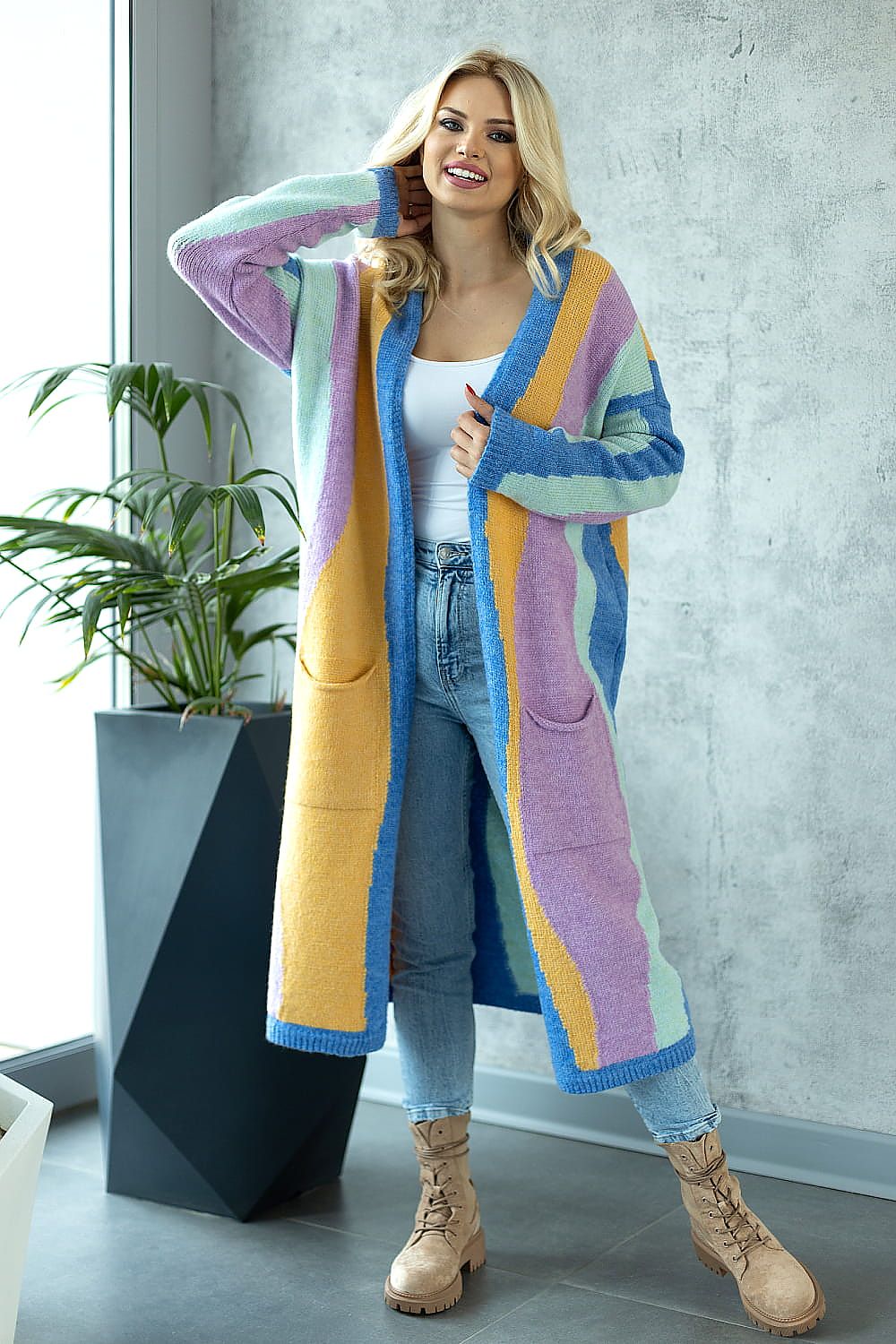  Svetr na zapínání  model 171307 PeeKaBoo 
