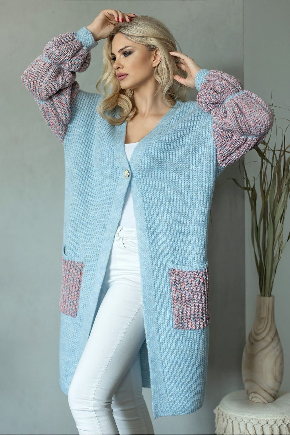  Svetr na zapínání  model 171309 PeeKaBoo 