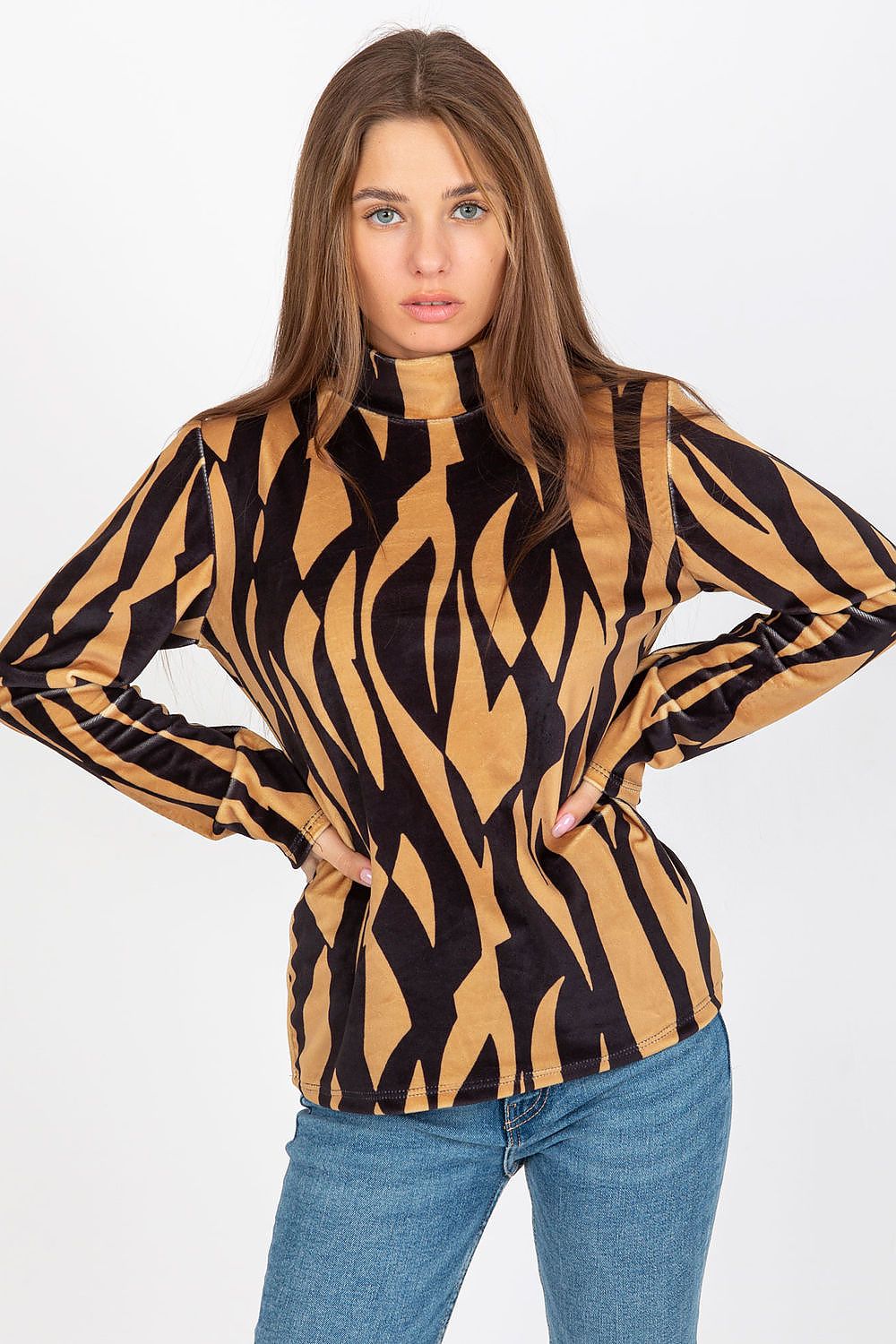  Halenka  model 173719 Rue Paris 
