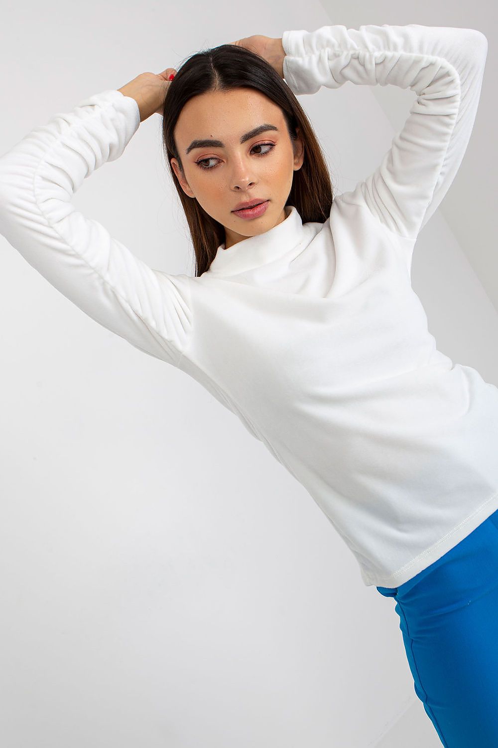  Halenka  model 173730 Rue Paris 