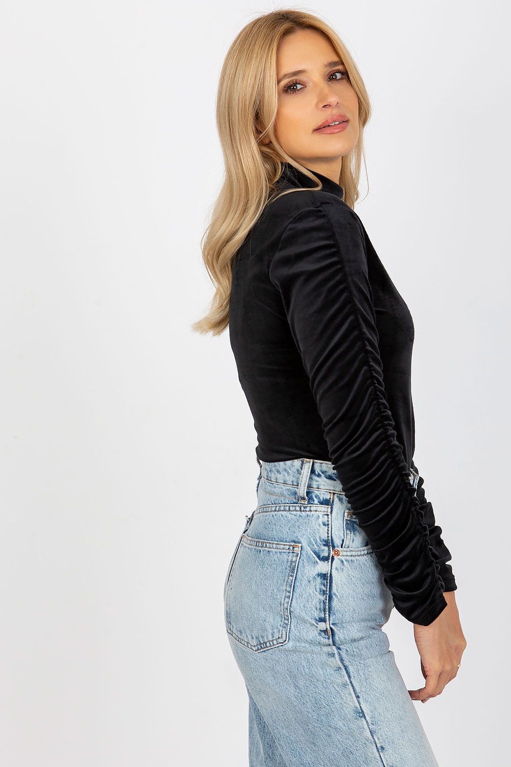  Halenka  model 173732 Rue Paris 