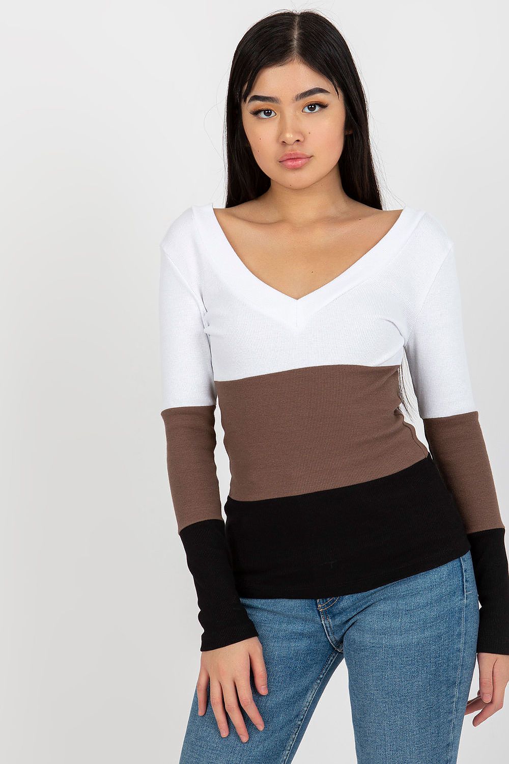  Halenka  model 175088 Rue Paris 