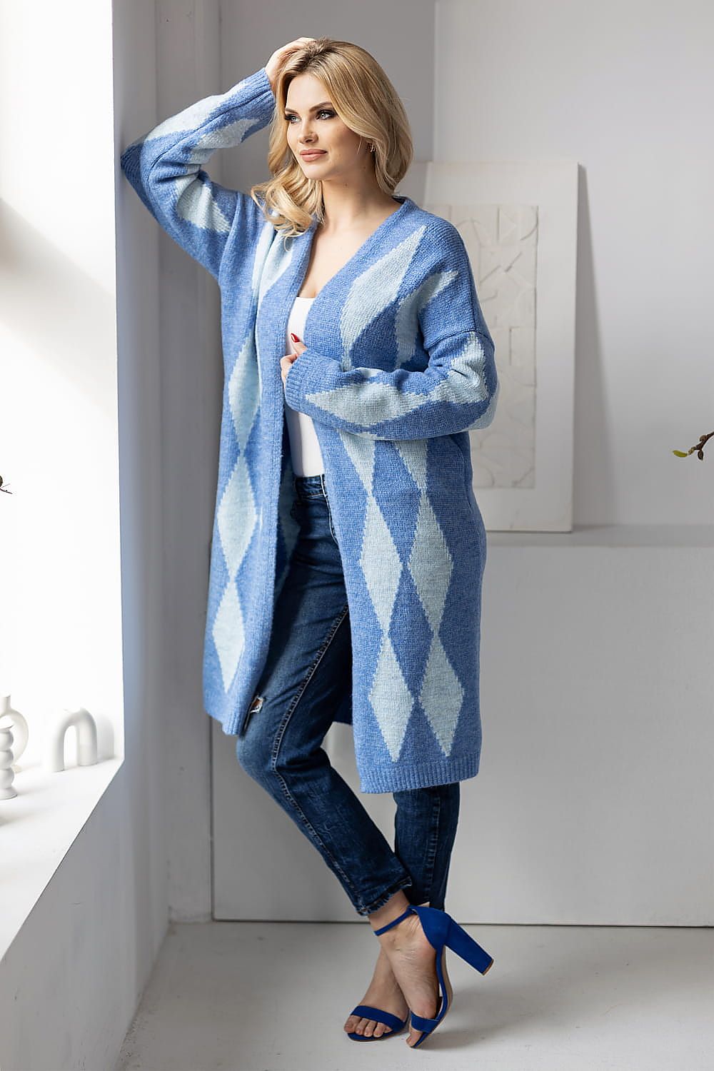  Svetr na zapínání  model 178643 PeeKaBoo 
